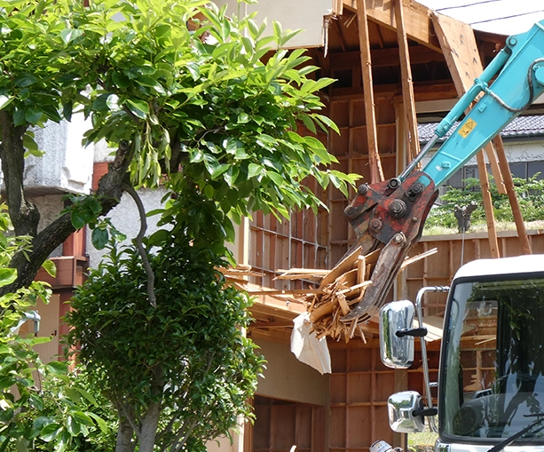 奈良の森村総合の解体事業について